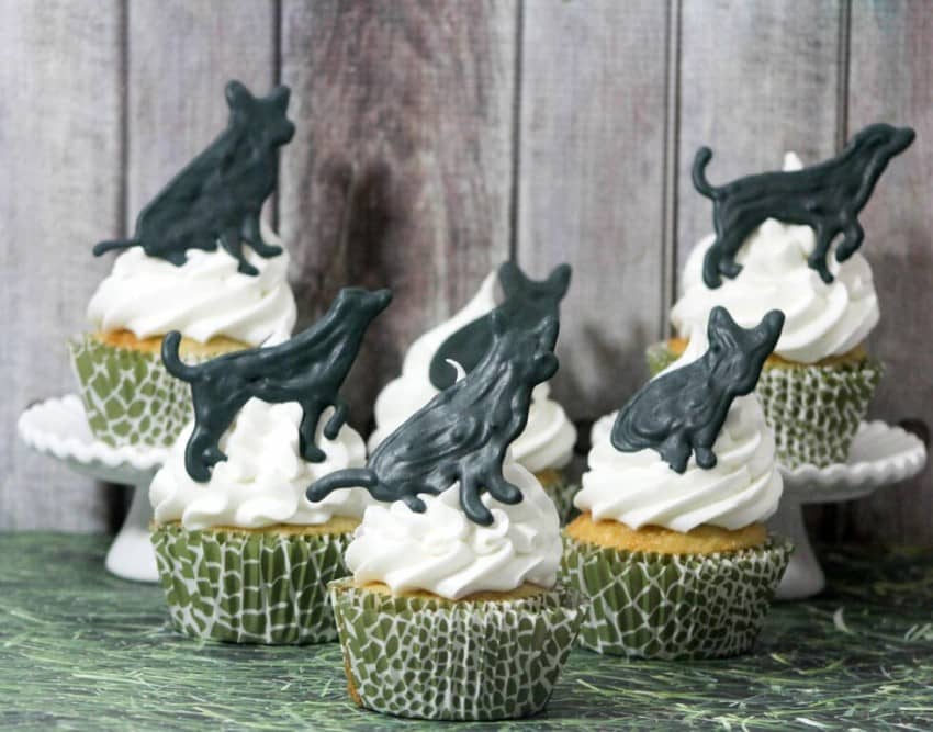 Dog adoption cupcakes are perfect for celebrating a new arrival, commemorating your pup's birthday or for adoption day fundraising events!