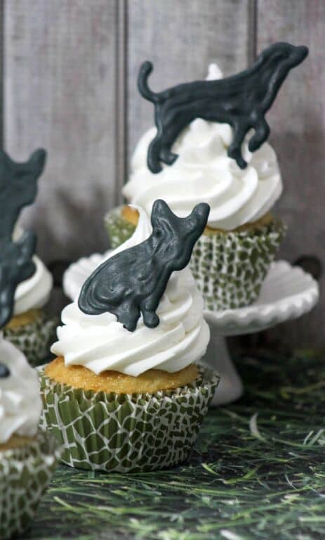 Dog adoption cupcakes are perfect for celebrating a new arrival, commemorating your pup's birthday or for adoption day fundraising events!