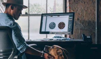 If you dream of working in a dog-friendly office but you're not sure it's even possible (let alone practical), you'll love our guide! Check it out!