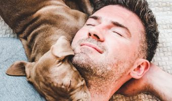If you’re looking for some special dog lover gifts for him, then you’re in the right place. Check out 10 that will melt his heart!
